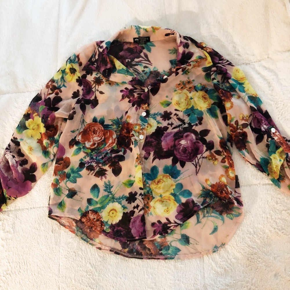 Flower multicolored button down